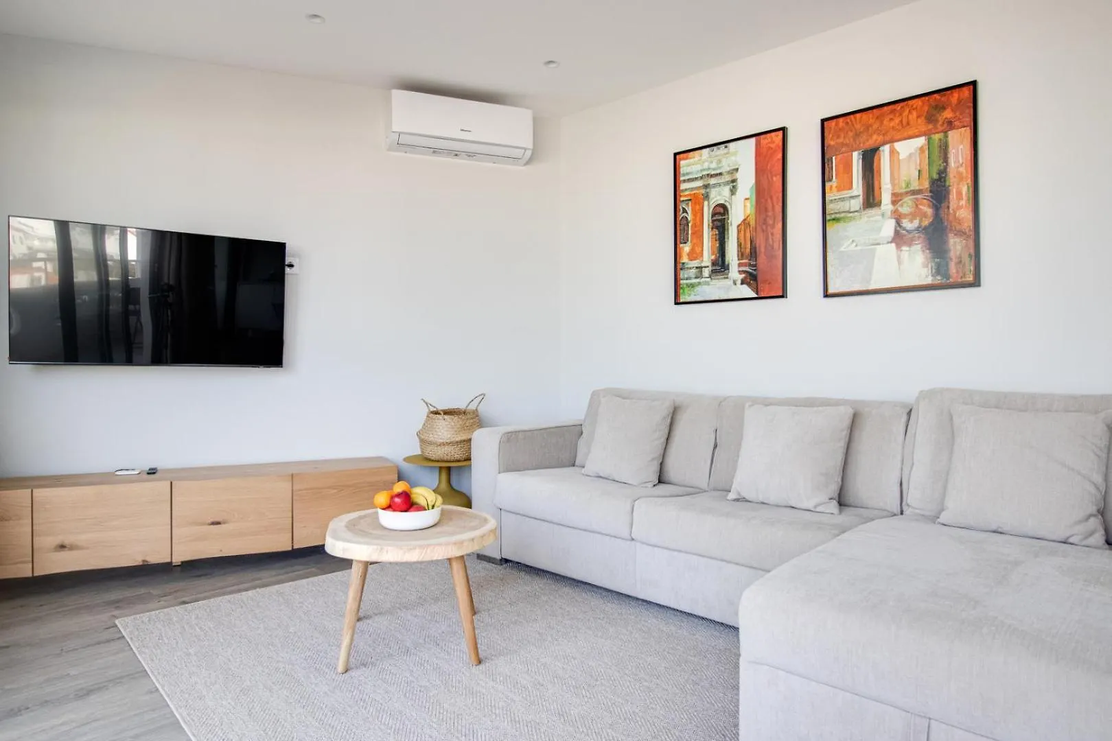 Ocean Apt 200Meters Beach Ac Wi-Fi Balcony Albufeira 0*,  Portugal